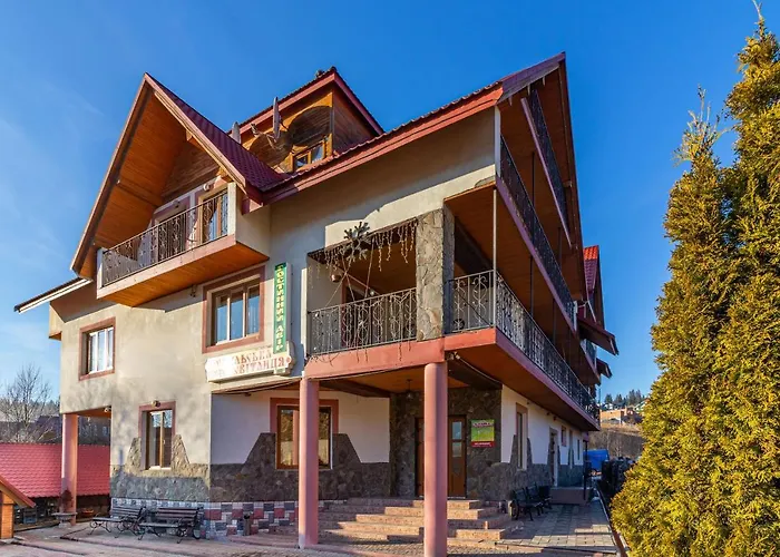 гуцульська світлиця Hotel