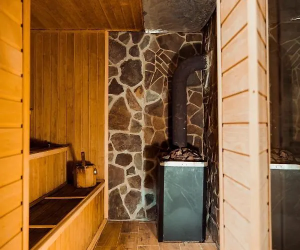 Hotel гуцульська світлиця *